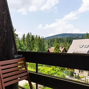  Apartament Krzeptowskiego 33